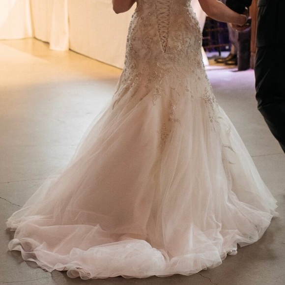 Kenneth Winston Gown - Picture 4 of 5